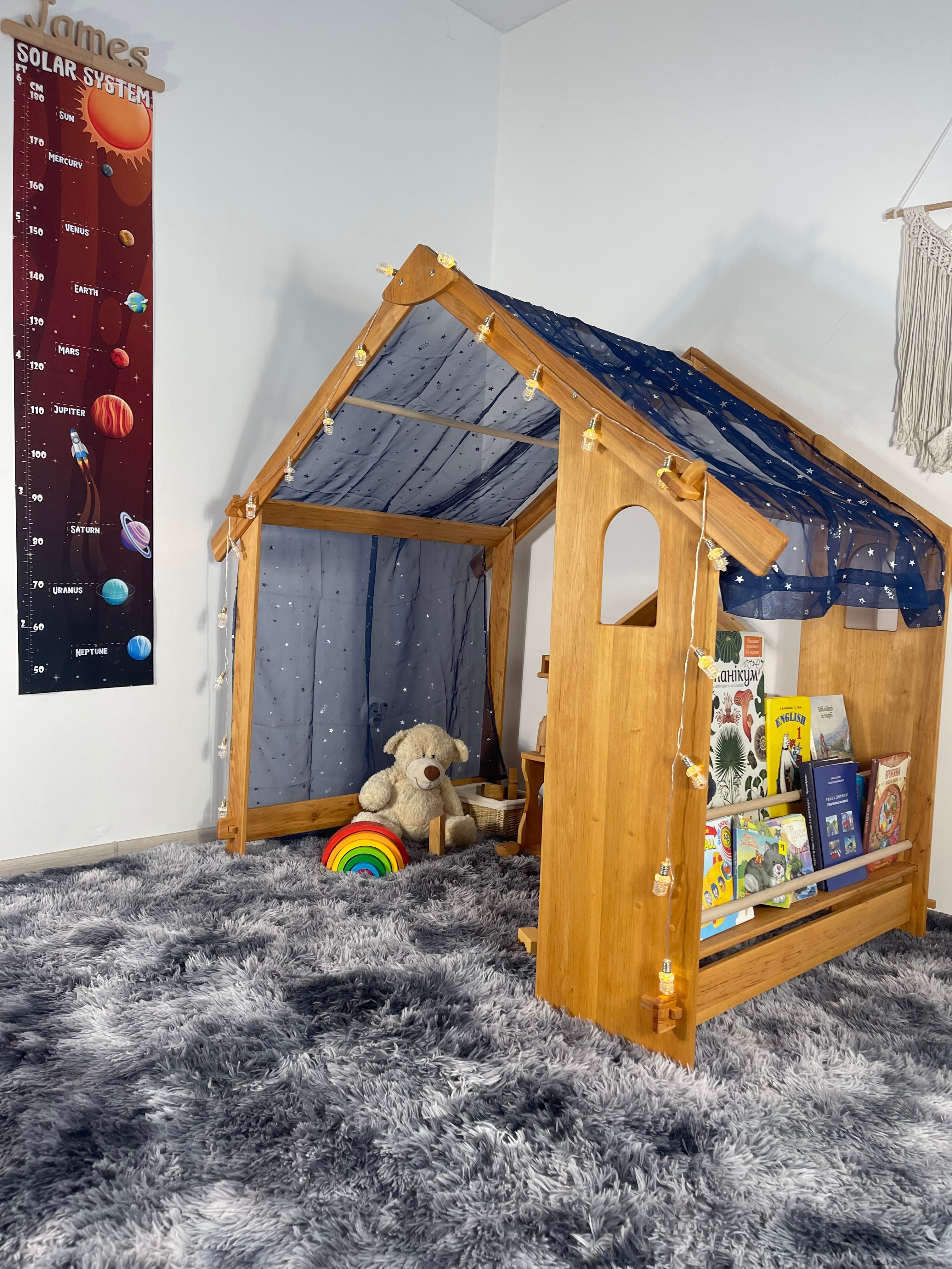 Montessori Wooden Playhouse with Bookshelves