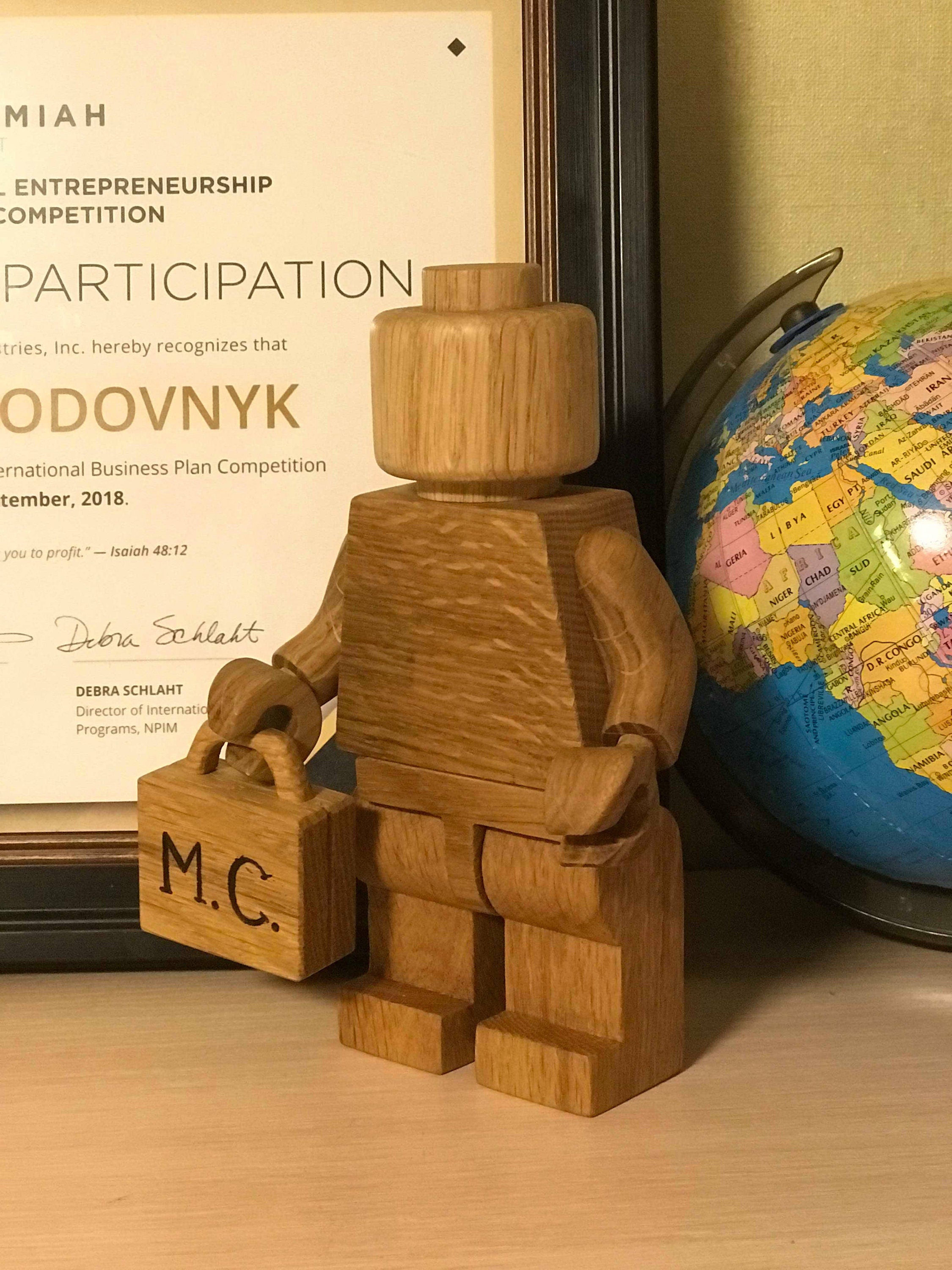 Suitcase for Magnetic Wooden men 17cm/6.8in