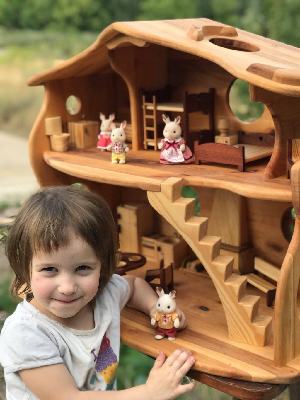Dollhouse with Fireplace 1:16 Scale