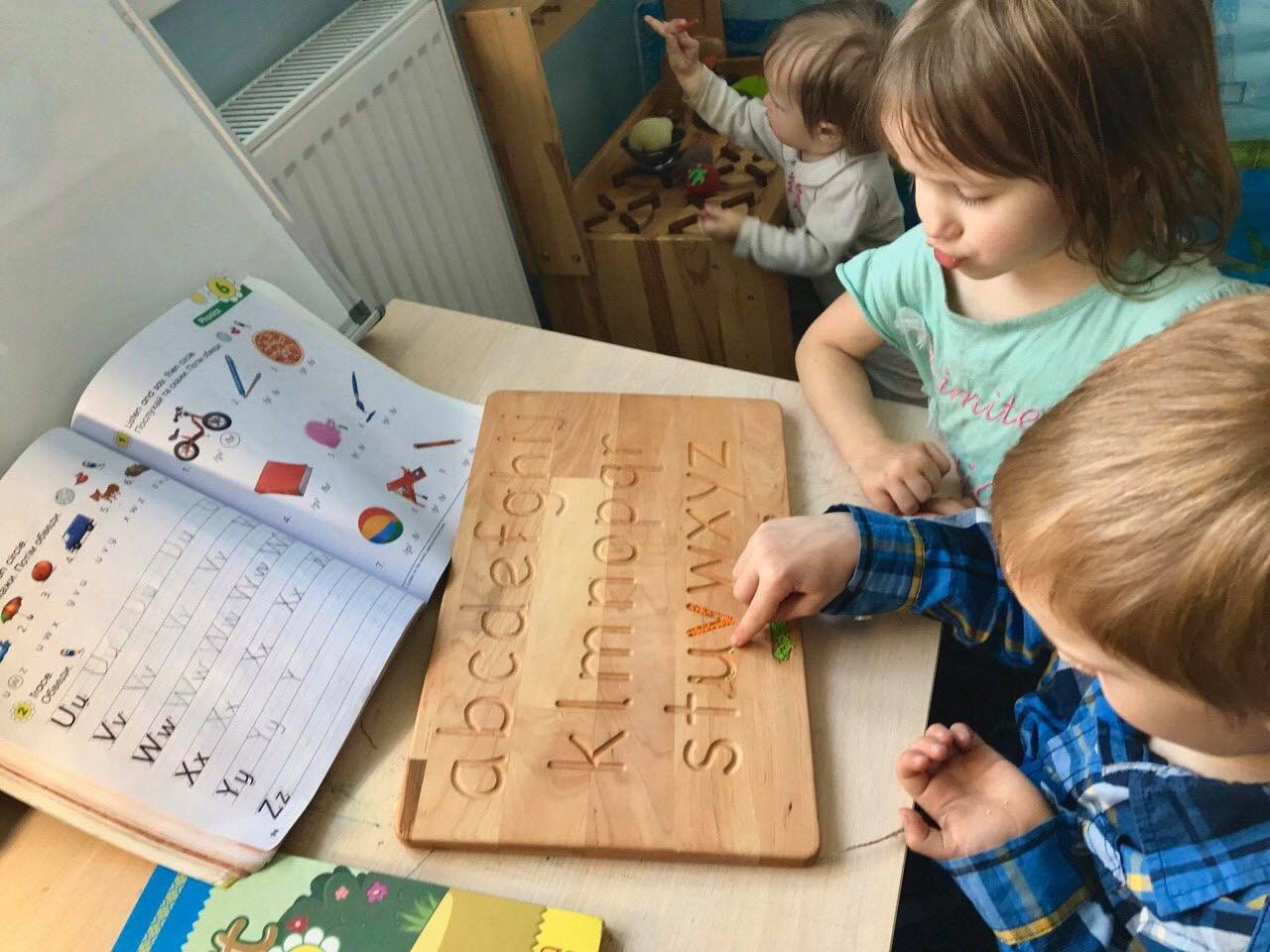 Education Tracing board