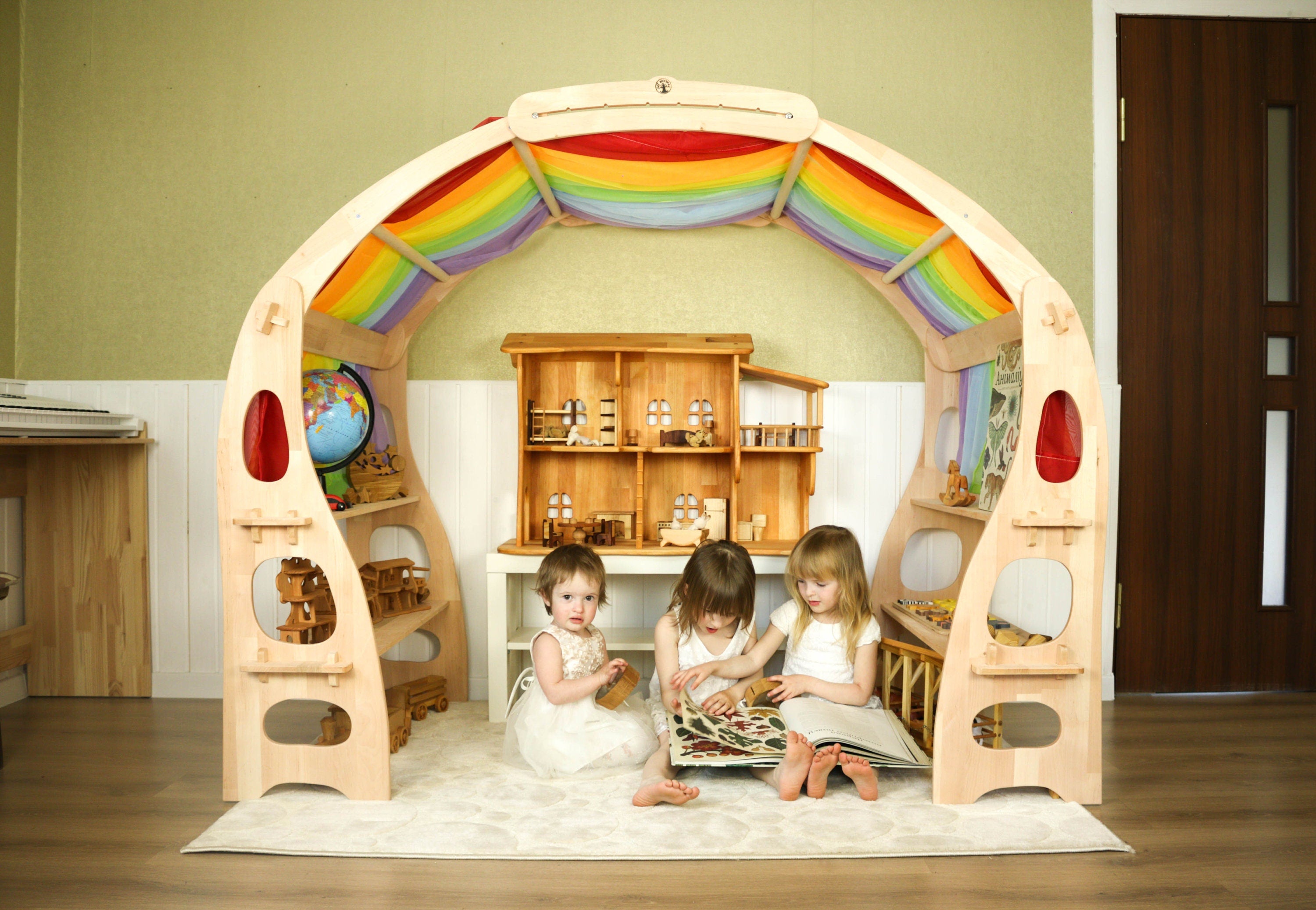 Rainbow fabric For Playstand