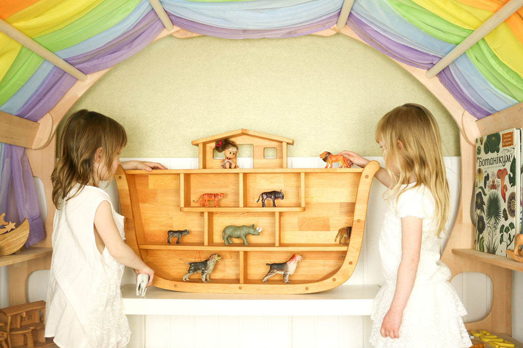Wooden shelf "Noah's ark"