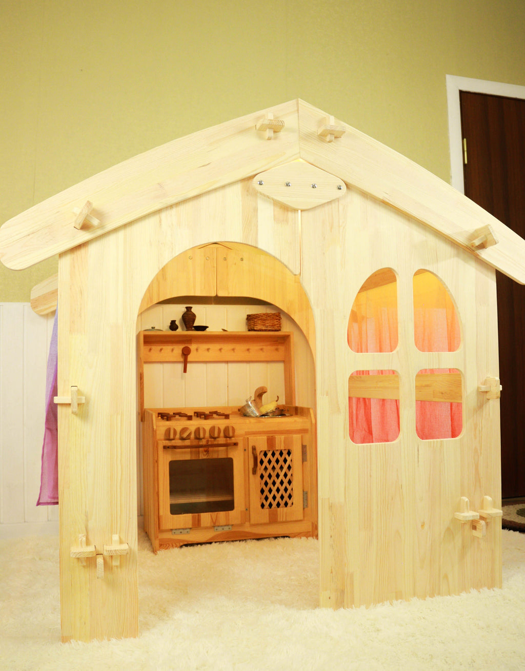 Waldorf playhouse, Play Tents