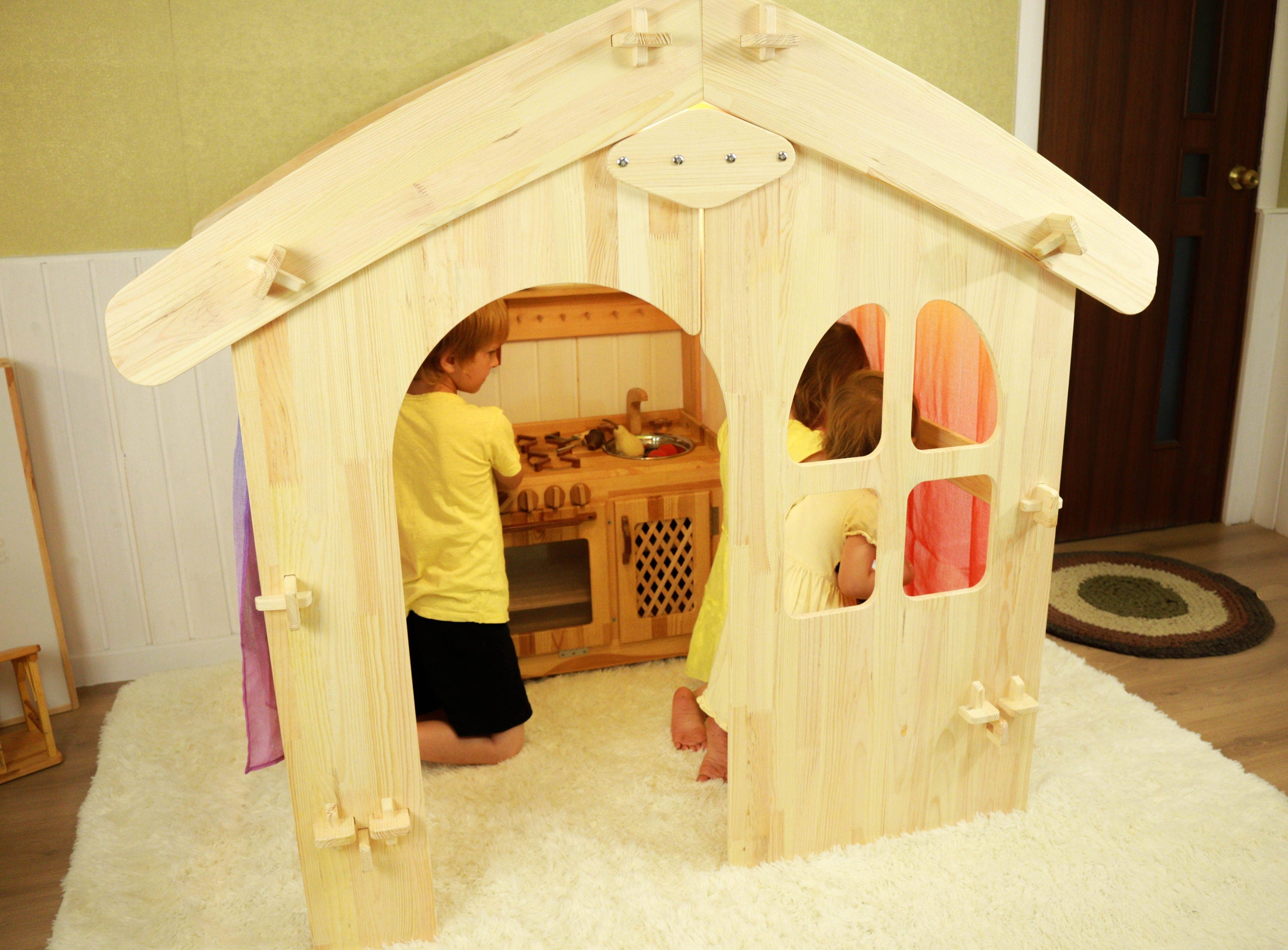 Waldorf playhouse, Play Tents