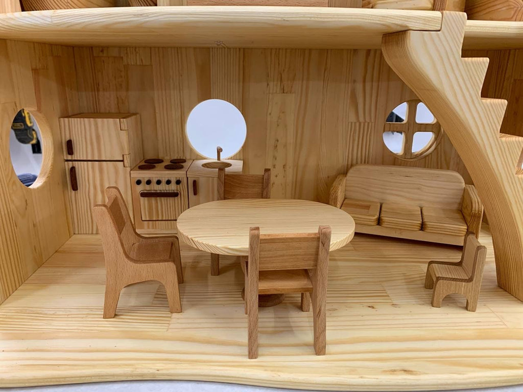 Maileg Furniture table and chairs 1/12 scale