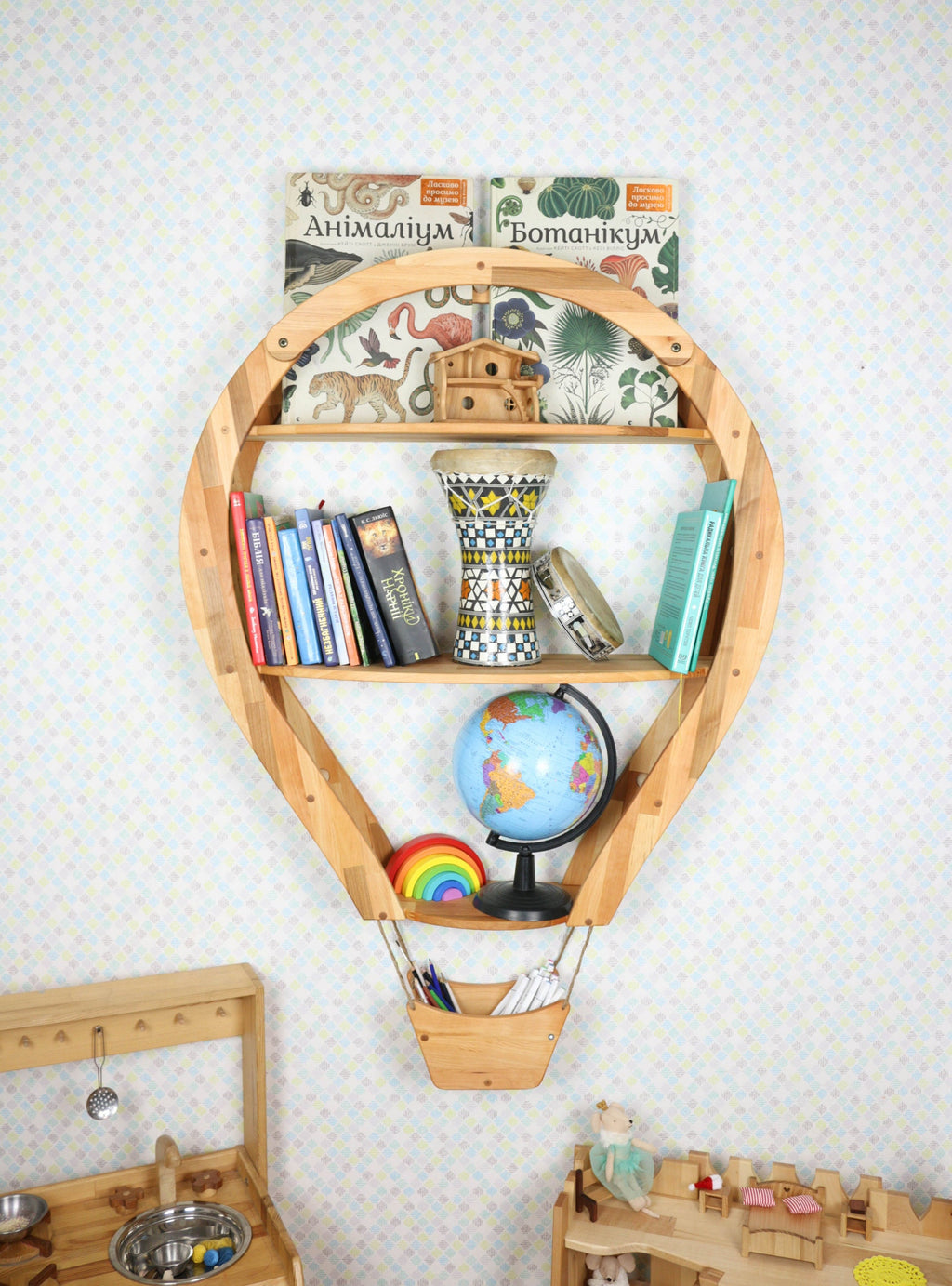 Air Balloon wall shelf