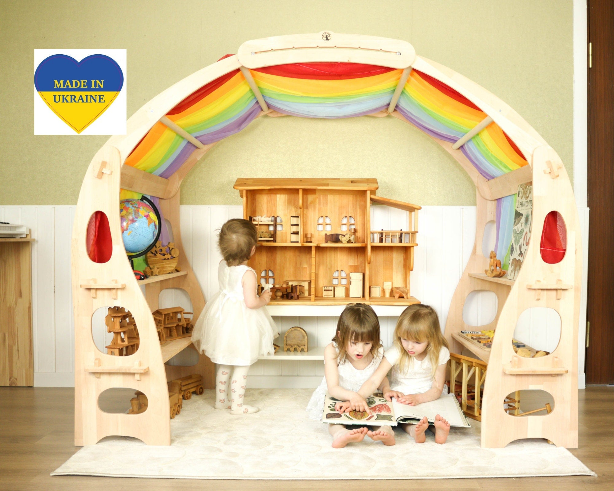 Small Playstand  H 130cm.