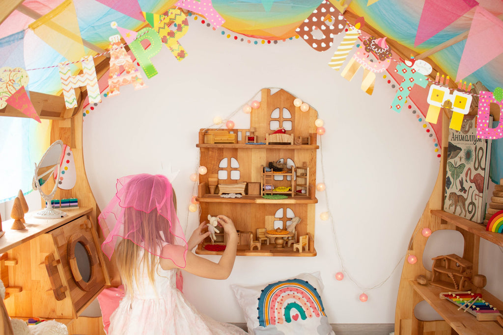 Dollhouse Wall Shelf