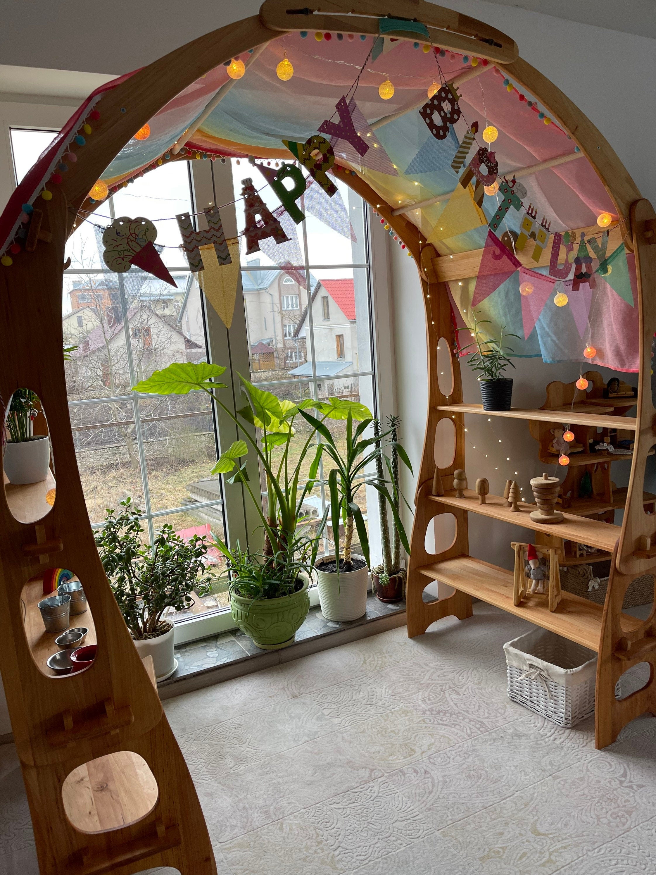 3 Shelves Extra Large Waldorf PlayStands