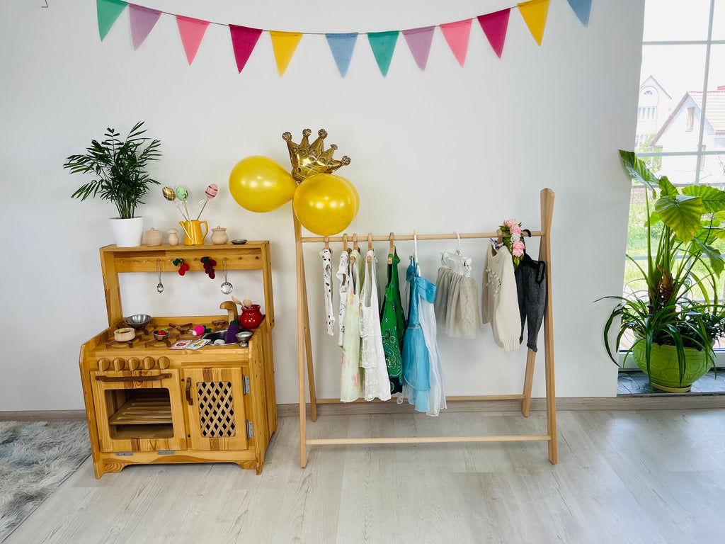 Clothing Rack Toddler