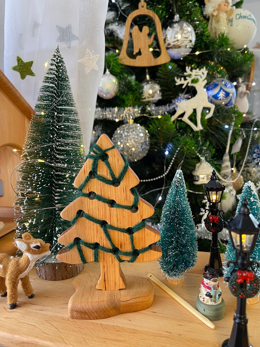 Lacing education toy Forest Natural Tree Set