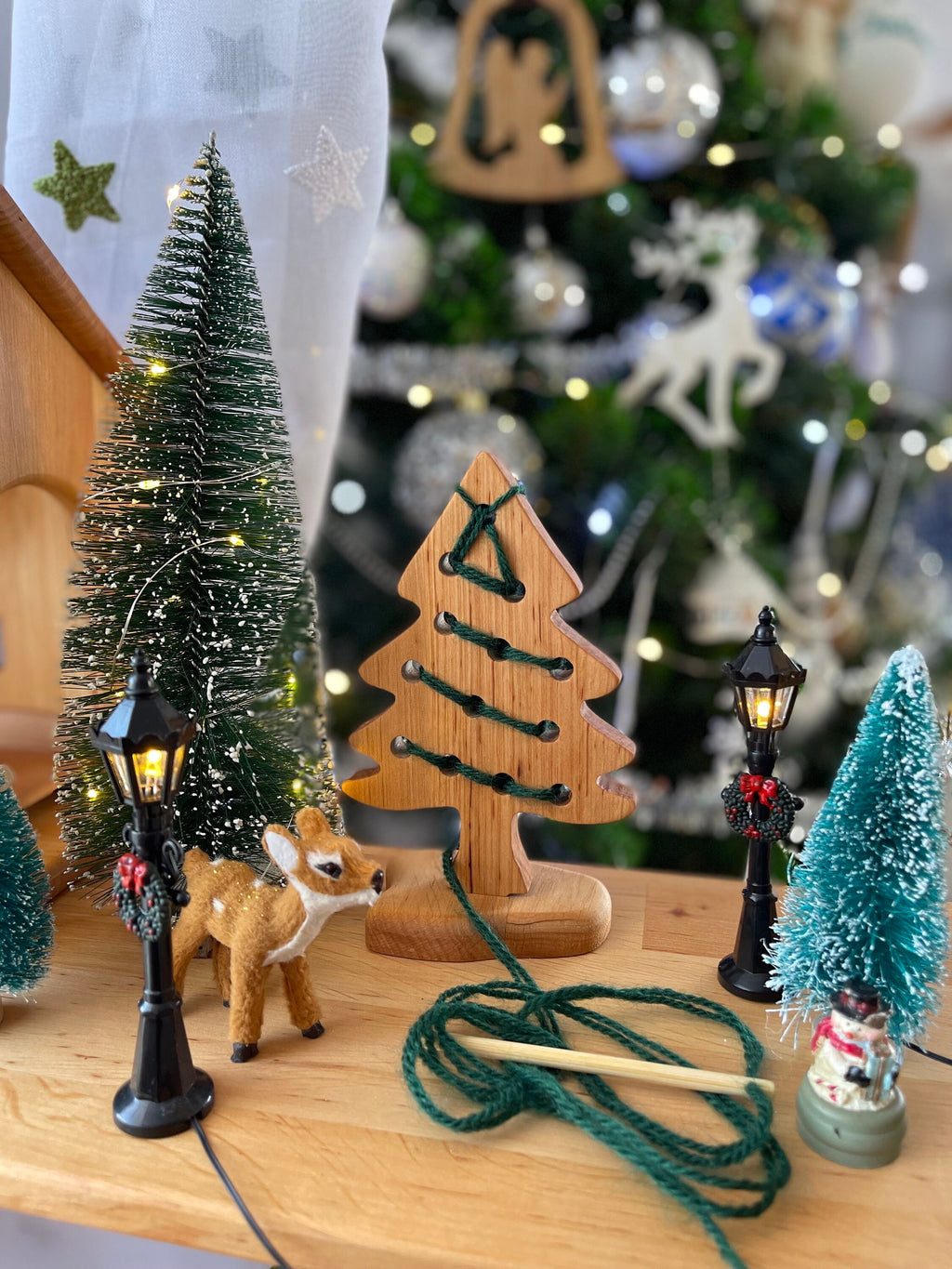 Lacing education toy Forest Natural Tree Set