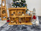 Dollhouse witf garage 1/16 scale