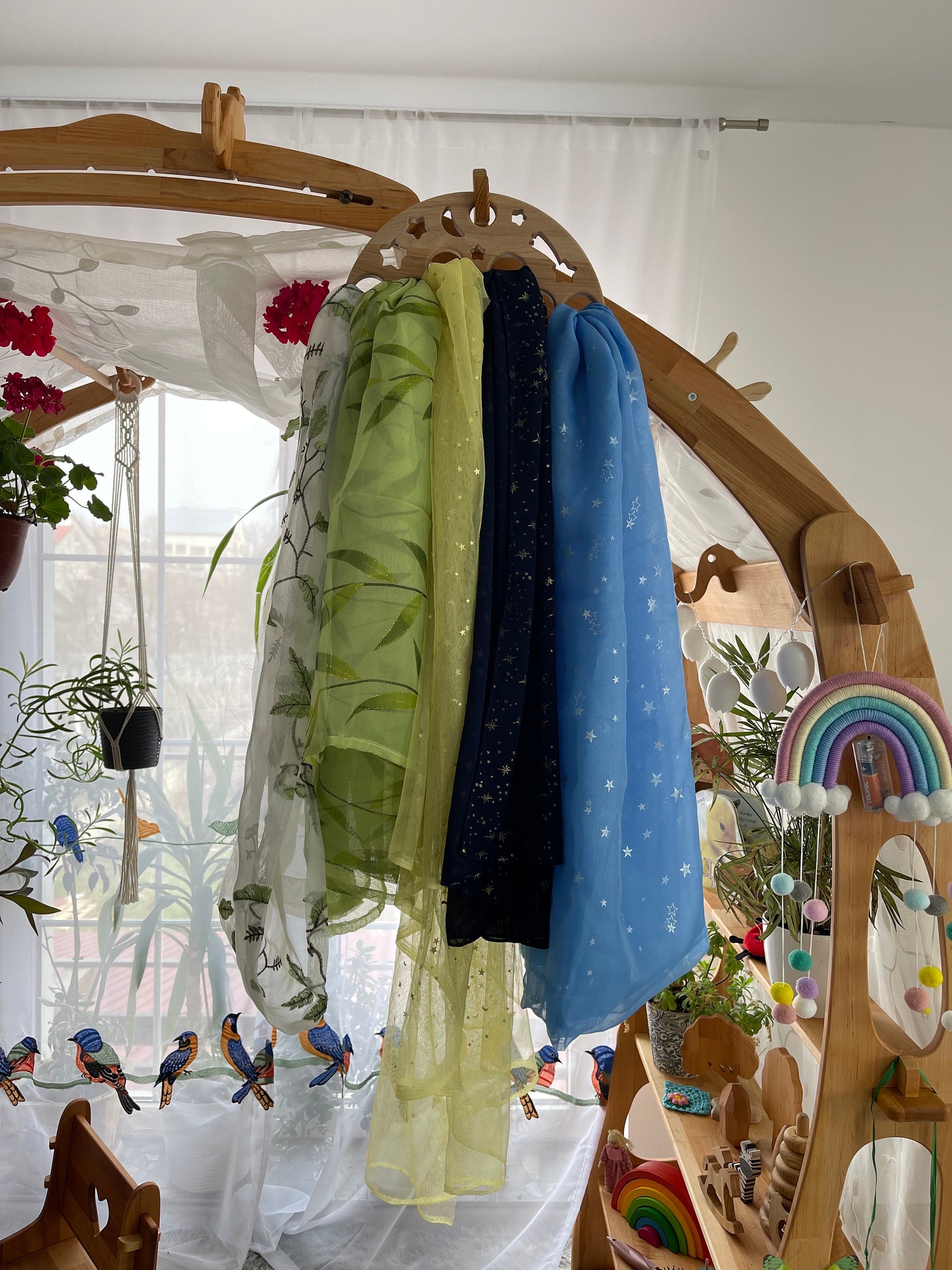 Multi-Purpose Hook for Play Silks & Fabrics