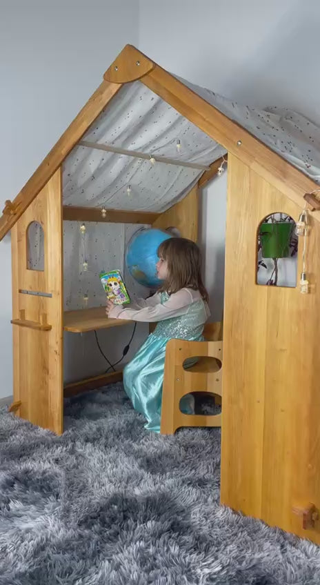 Montessori Wooden Playhouse with Bookshelf & Table Adjustable Heights